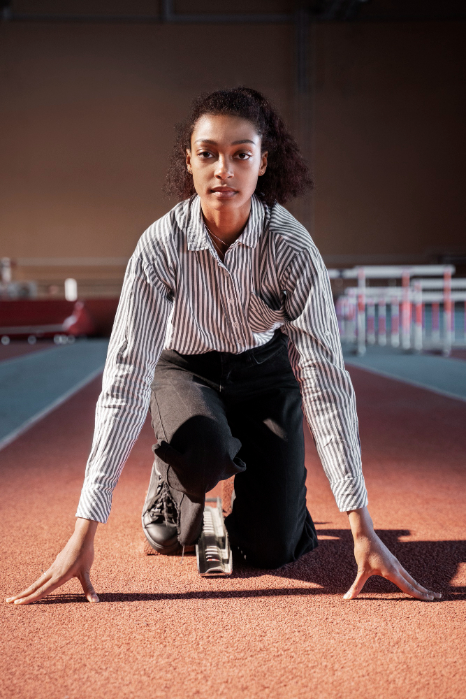 woman-ready-run-suit-full-shot